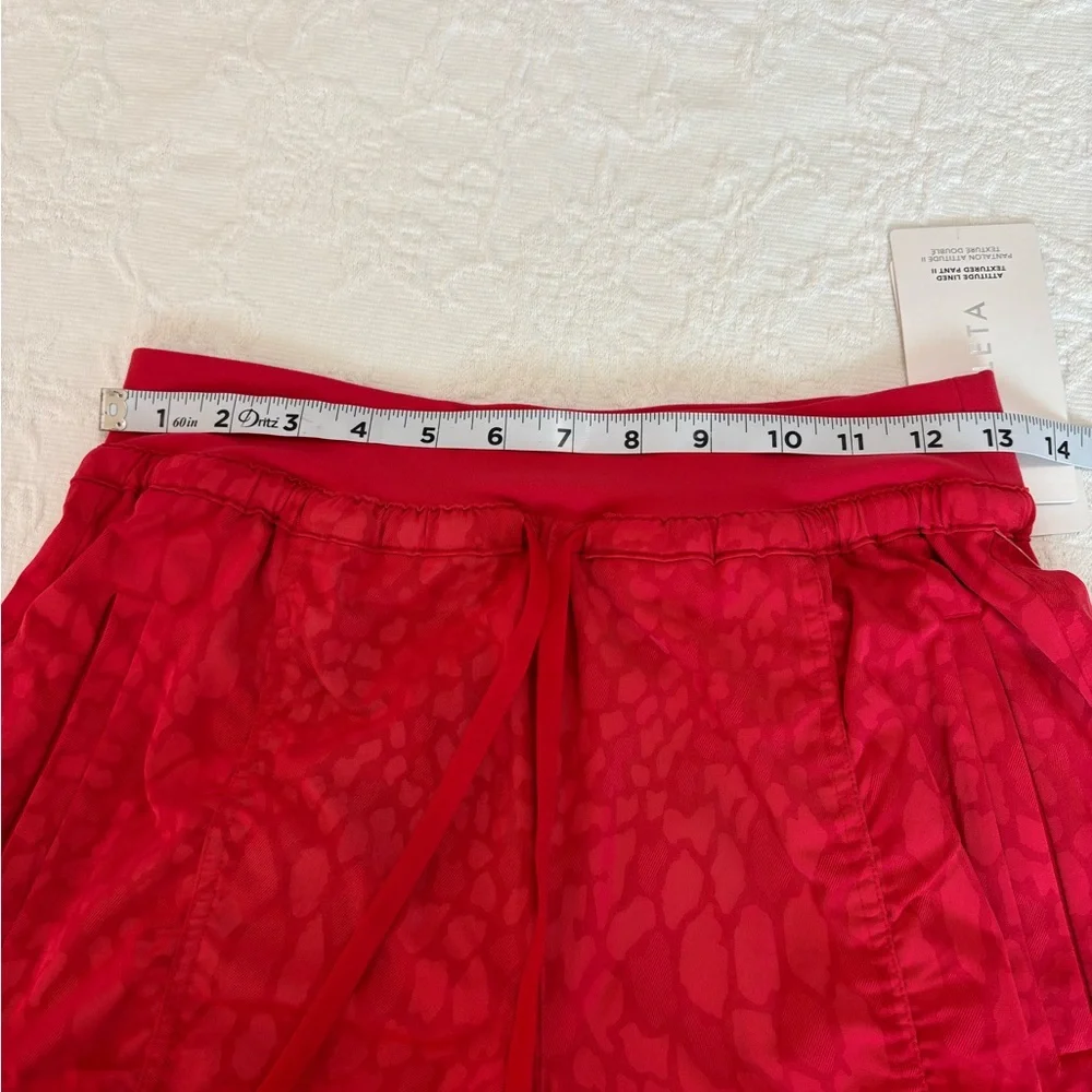 ATHLETA NWT Attitude Lined Texture Pant II in Serpentine Matador Red - Size 2 - Picture 8 of 12